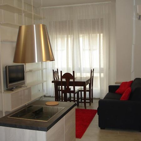 Milan City Center Apartment Номер фото