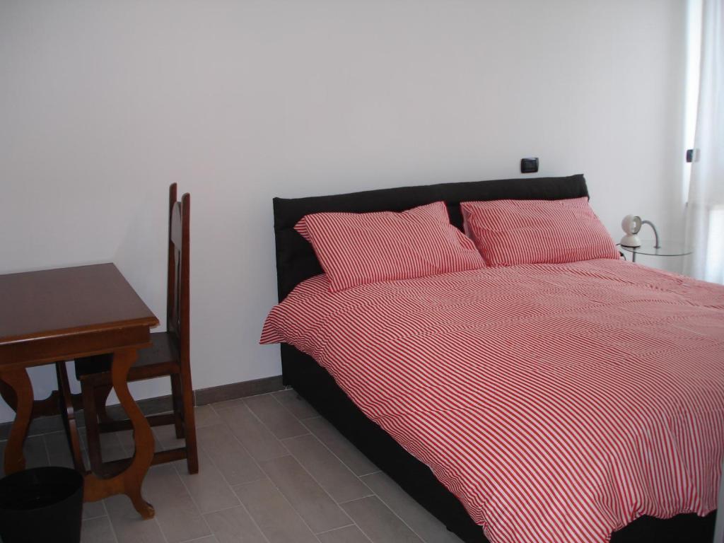 Milan City Center Apartment Номер фото